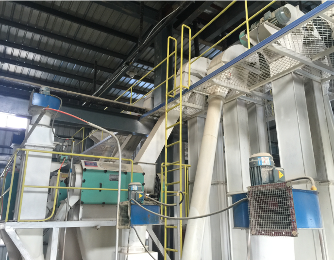 饲料机械机组的运送及除清工段